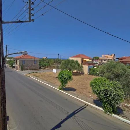 Appartamento Στούντιο Σε Πέτρινο Σπίτι, Κοντά Σε Παραλία Kyparissia Esterno foto
