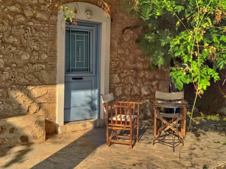 Appartamento Στούντιο Σε Πέτρινο Σπίτι, Κοντά Σε Παραλία Kyparissia Esterno foto
