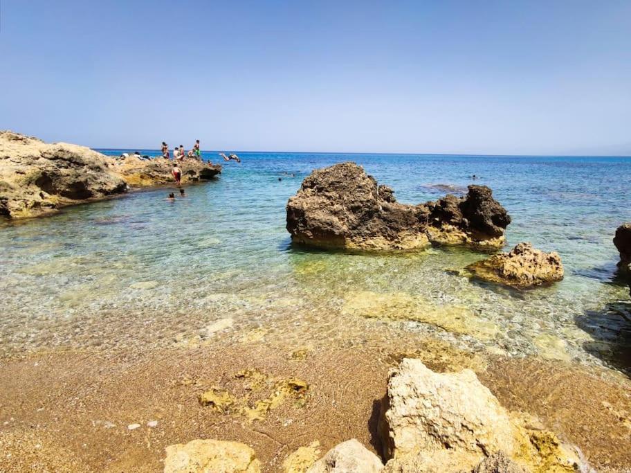 Appartamento Στούντιο Σε Πέτρινο Σπίτι, Κοντά Σε Παραλία Kyparissia Esterno foto